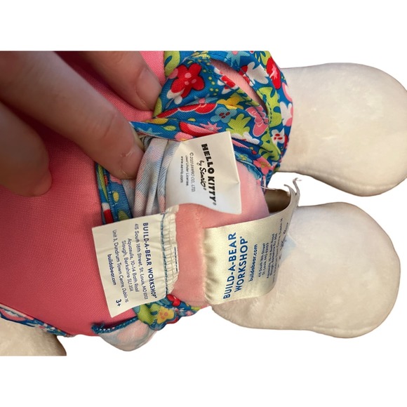 Build a Bear Hello Kitty Sanrio Summertime Plush with Swimsuit and Bow - Picture 11 of 13